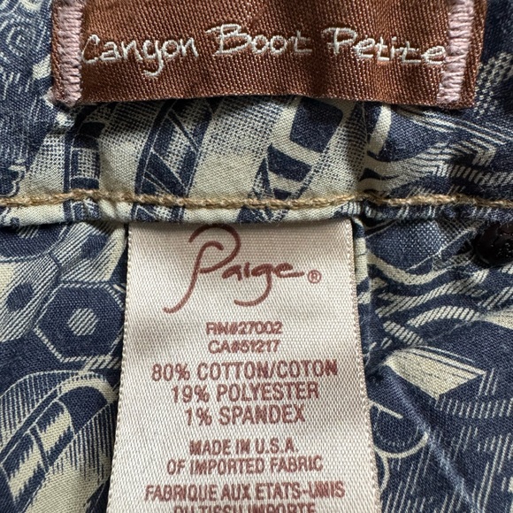 Paige Canyon, boot, dark wash jeans. Women’s size 29 petite - Picture 4 of 14